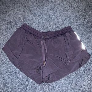 Navy hotty hot shorts 2.5”